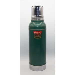 Vintage Stanley Thermos Hammertone Green Stainless Steel Lining Cork Stopper